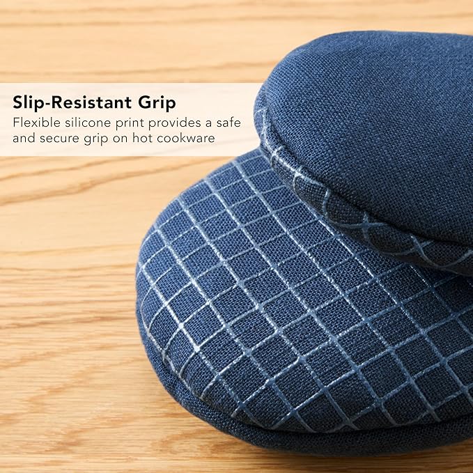 KITCHENAID Gourmet Series Gridlines Mini Oven Mitts 2-Pack Set, Heat Resistant up to 600°F, Soft Silicone Grip, Magnetic Cuff, Ink Blue, 5.5"x9" - Image 7