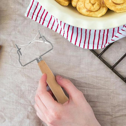 Gatuida Stainless Steel Rolling Pastry Cutter Maker Dumpling Wrapper Circle Roller Cookie Dough Cutting Tool with Wood Handle Kitchen Accessories