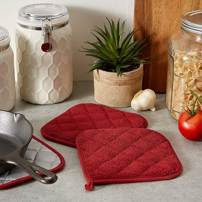 DII Basic Terry Collection Quilted 100% Cotton, Potholder, Barn Red, 3 Piece - Image 6