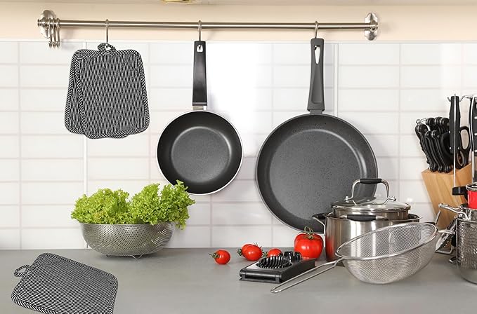 American Linen Pot Holders, Hot Pads, Table Pads for Kitchen and Dining Table, Non Slip Heat Resistant Hot Pot Holder (Grey, 4 Pack)