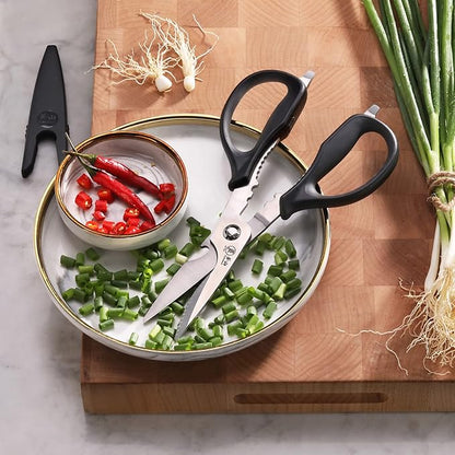Cangshan 503343 9-inch Heavy-Duty Come-Apart Kitchen Shears with Guard - Image 7