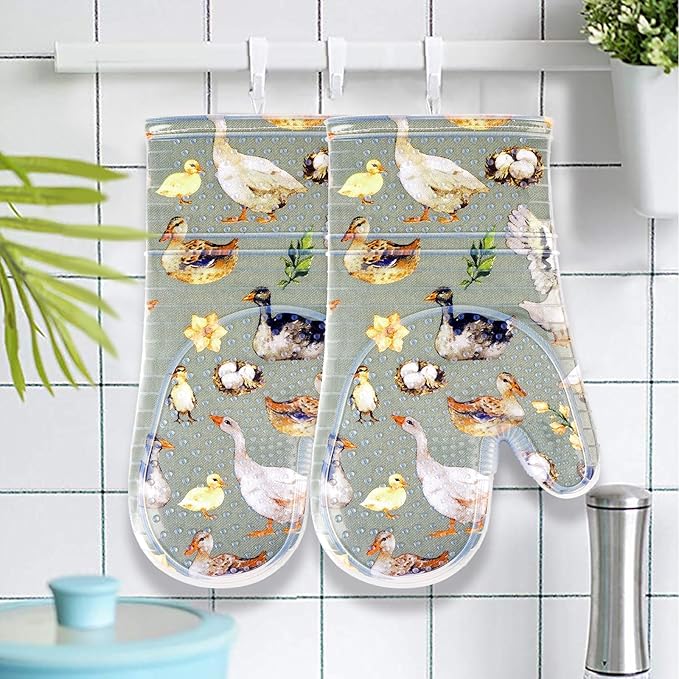 Oven Mitts Set of 2 with Transparent Clear Silicone Shell and Nice Duck Printing Cotton Lining, Heat Resistant to 500 F Kitchen Oven Gloves Pot Holder for Cooking (Wathet Blue, Oven Mitts) - Image 6