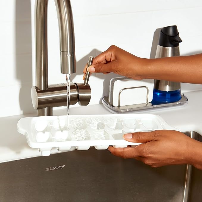 OXO Good Grips Ice Cube Tray - 2 Pack White - Image 7