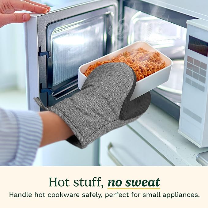 Cuisinart Mini Oven Mitts – 5.5” x 7” Heat-Resistant Kitchen Mitts for Oven with Non-Slip Neoprene Palm, Cotton Filling, and Fabric Loop – Durable Oven Mitt Set for Cooking & Baking (Chambray) - Image 2