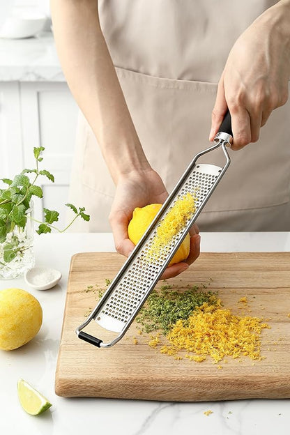 Spring Chef Stainless Steel Lemon Zester Grater with Handle - Garlic, Cheese, Parmesan, Nutmeg, Lime, Ginger Grater - Heavy Duty Kitchen Tool - Citrus Zester with Blade Cover - Fine Shred - Black