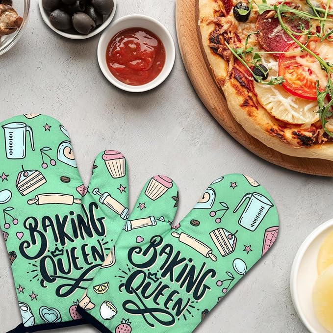 2 Pack Funny Baking Oven Mitts for Women, Baking Queen, Heat Resistant Silicone Non-Slip Mitts, Kitchen Decor Gifts for Bake Lover, Sweet Housewarming Gifts for Hostess Mom Wife Chef Baker