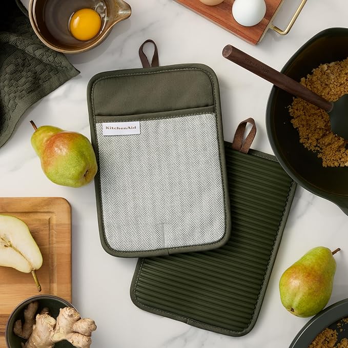 KITCHENAID® Evergreen Design Series Herringbone Ribbed Soft Silicone Pot Holders 2-Pack Set, Heat Resistant up to 500°F, Flexible & Waterproof, Deep Forest Green, 7"x10" - Image 2