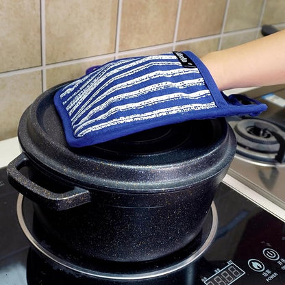 Alselo Silicone Pot Holders Set of 3 Heat Resistant & Non Slip Potholders, Professional Oven Hot Pads with Pockets Mitts for Kitchen Cooking Baking Barbecue (Cobait Blue, 3) - Image 5