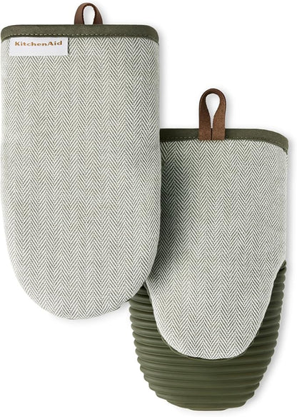 KITCHENAID® Evergreen Design Series Herringbone Ribbed Soft Silicone Mini Oven Mitts 2-Pack Set, Heat Resistant up to 500°F, Flexible & Waterproof, Deep Forest Green, 5.5"x9" by KitchenAid