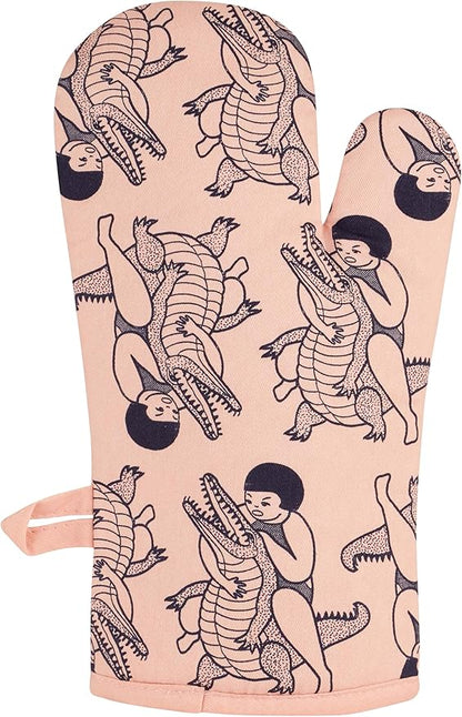 Blue Q Do One Thing Every Day That Scares Your Family Funny Oven Mitts - Cute Oven Mitts, Home Kitchen Gifts, Cooking Accessories, Super-Insulated Quilting, 100% Cotton, Size 12.5" L x 7.5" W
