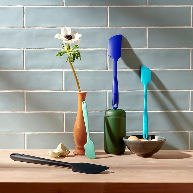 GIR: Get It Right Silicone Kitchen Spatula - Non-toxic Cooking Utensils for Nonstick Cookware, Cooking and Baking, Skinny - 11IN - Black
