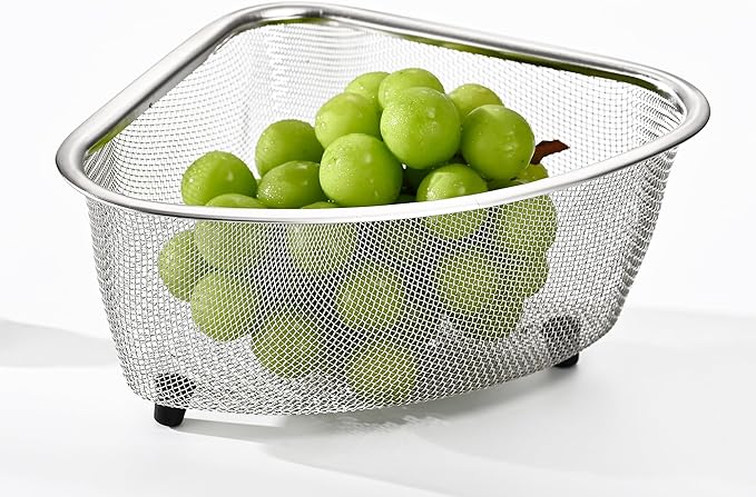 Fox Run Large Stainless Steel Triangular Colander, 3 Quart Pasta Strainer, 7” x 9.25” x 4” - Image 2