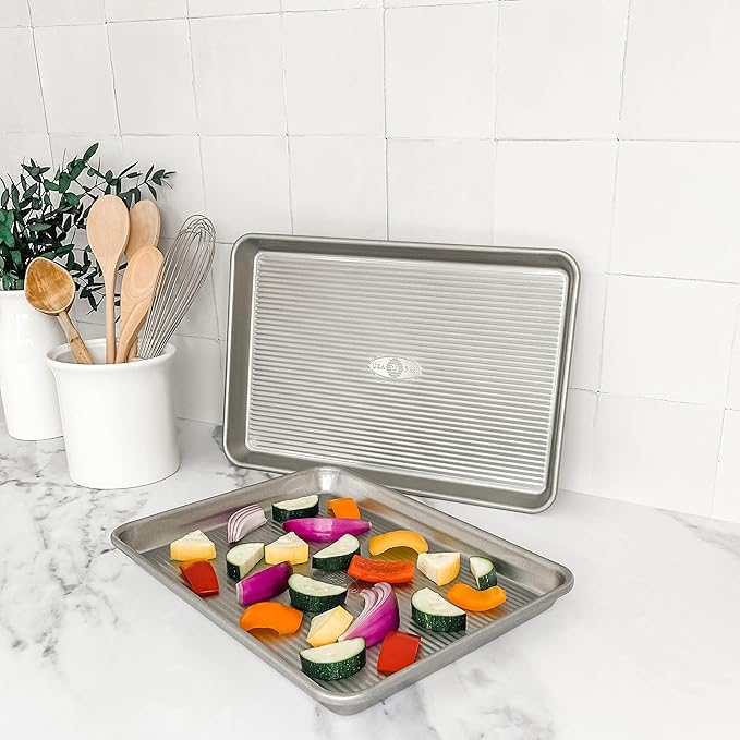 USA Pan Nonstick Quarter Sheet Pan, Set of 2 - Image 4