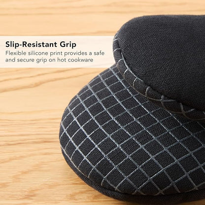 KITCHENAID Gourmet Series Gridlines Mini Oven Mitts 2-Pack Set, Heat Resistant up to 600°F, Soft Silicone Grip, Magnetic Cuff, Matte Black, 5.5"x9" - Image 7