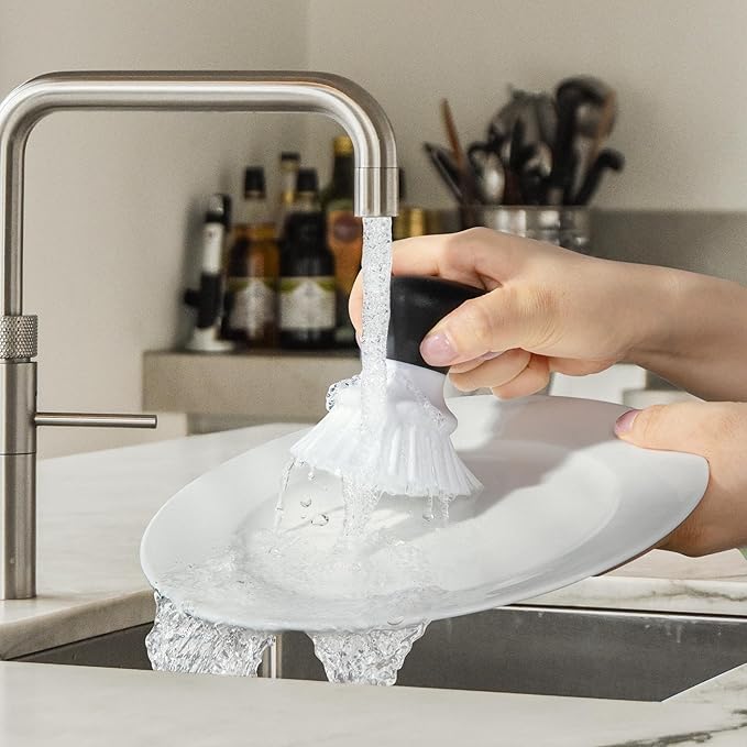 MR.SIGA Dish Scrub Brush, Palm Brush Dish Scrubber with Ergonomic Grip, Kitchen Brushes for Dishes, White, Pack of 2 - Image 3