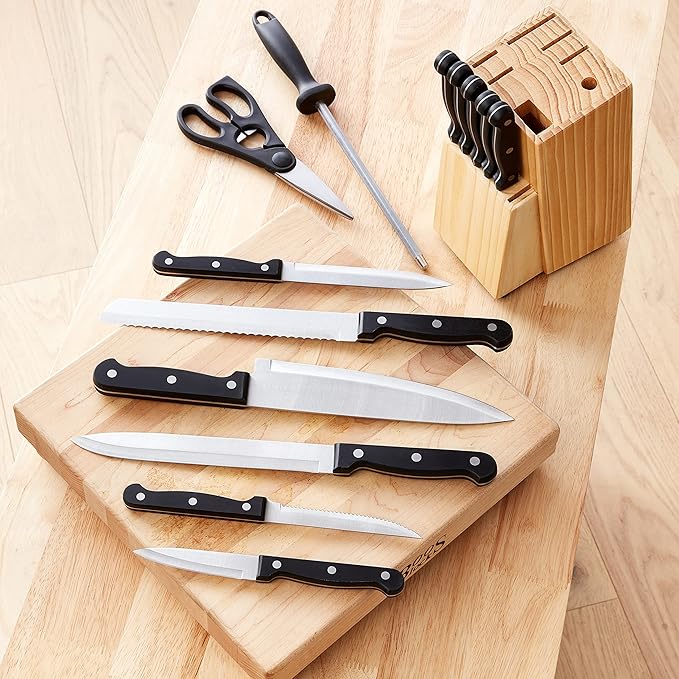 Amazon Basics 14-Piece High Carbon Stainless Steel Kitchen Knife Set with Full Tang Construction, Ergonomic Handles, Sharpener and Pinewood Block, Black - Image 7