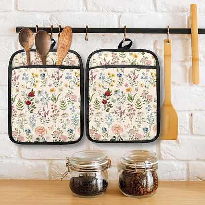 Beige Floral Botanical Pot Holders with Pockets, Rustic Cottagecore Flower Oven Pot Holders Heat Resistant Oven Mitts Hot Pads for Kitchen Baking Cooking