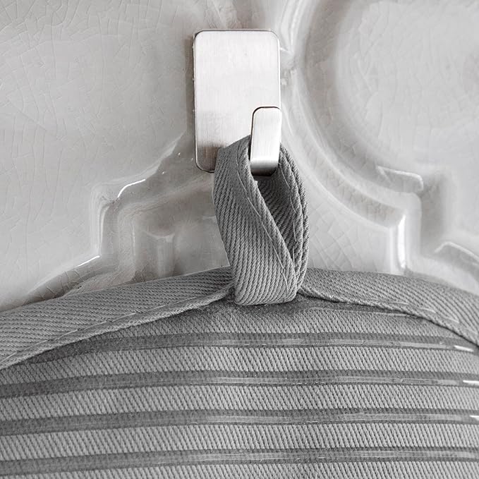 All-Clad Premium Pot Holder & Hot Pad: Heat Resistant to 500 Degrees - 100% Cotton, 10"x6.25" Hot Pad for Kitchen and Barbeque, 4-Pack, Titanium - Image 3