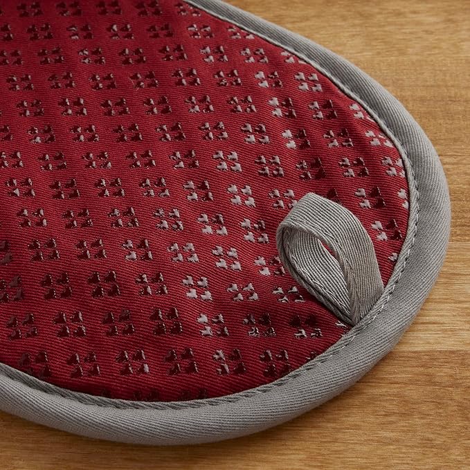 KitchenAid Asteroid Pot Holder 2-Pack Set, Smoked Paprika Red, 6.5"x10" - Image 3
