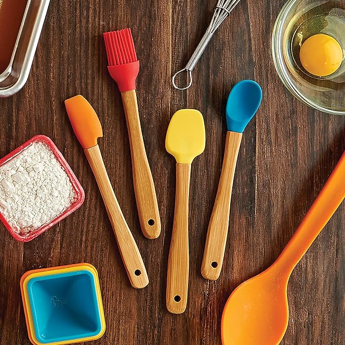 Mrs. Anderson’s Baking Mini Flexible Brownie Cookie Spatula, Stainless Steel Blade with Wood Handle