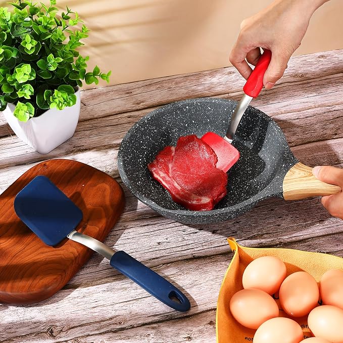 Silicone Cookie Spatula Turner 2 Pack Mini Brownie Spatula Flexible Kitchen Small Silicone Turner for Nonstick Cookware Heat Resistant No Scratch Flipper for Egg Pancake(Red,Blue) - Image 6