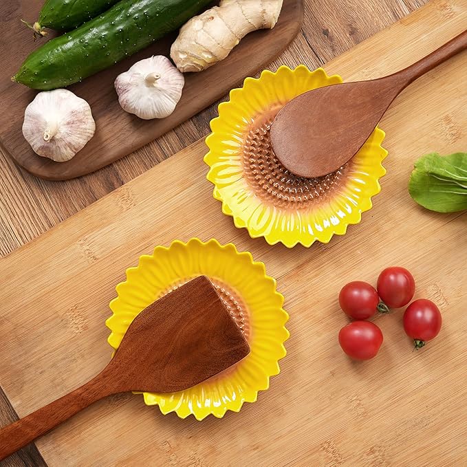 Sunflower-Shaped 2pcs Ceramic Grater Plate & Spoon Rest for Stove Top, 2-in-1 Ginger Garlic Grater with Spoon Holder, Multifunctional Kitchen Utensil Rest & Grater Dish, Farmhouse Kitchen Decor