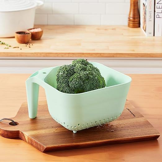 Tovolo Elements Square Colander with Handle Strainer Basket for Pasta Fruit Berries Veggies, Easy to Clean BPA Free Heat Resistant Plastic Colander with Spout 3 Quart Kitchen Strainer, Mint Green - Image 2