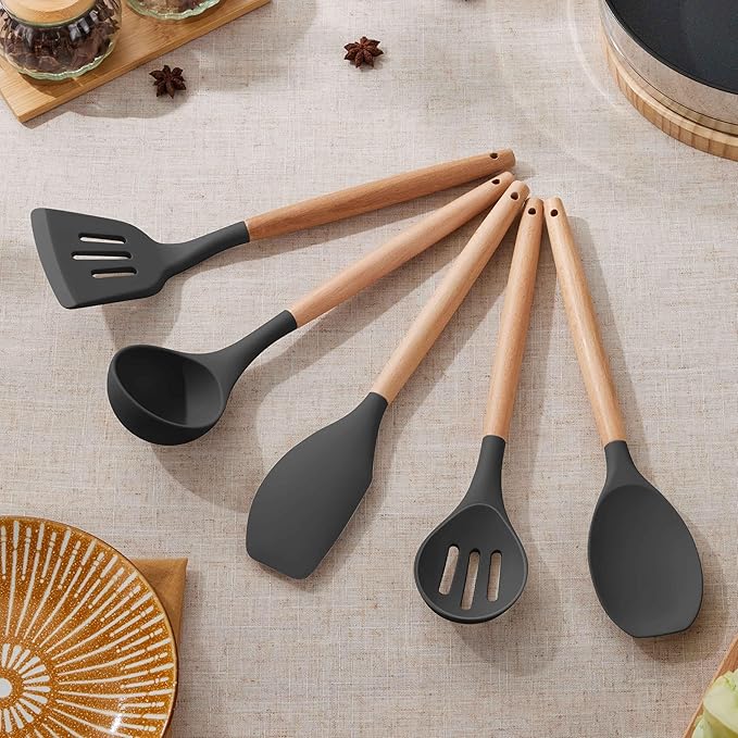 Herogo 5-Piece Cooking Utensils Set, Silicone Kitchen Utensils Set with Wooden Handle, Heat Resistant Cooking Tools Slotted Turner, Spoon, Soup Ladle, Spatula, Spoonula for Nonstick Cookware, Grey - Image 9