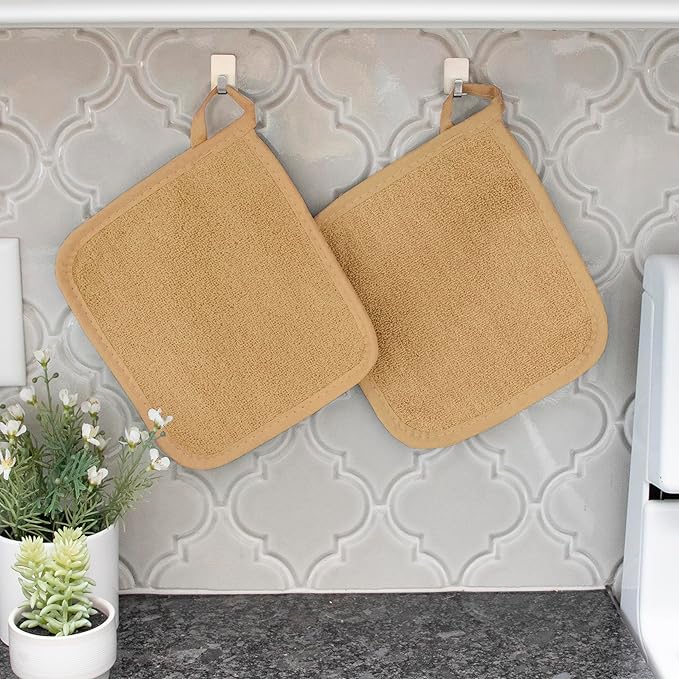 RITZ Terry Potholder & Hot Pad: Unparalleled Heat Resistant, Durable 100% Cotton – Ergonomically Designed for Optimal Grip – Easy-Care Machine Washable – 2-Pack, Straw - Image 5