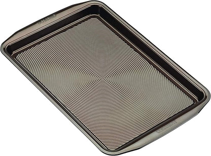 Circulon Nonstick Bakeware Set with Nonstick Cookie Sheets / Baking Sheets - 2 Piece, Chocolate Brown , Set (9" x 13" & 10" x 15") - Image 4