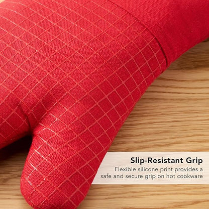 KITCHENAID Gourmet Series Gridlines Oven Mitts 2-Pack Set, Heat Resistant up to 600°F, Soft Silicone Grip, Magnetic Cuff, Passion Red, 7"x14"