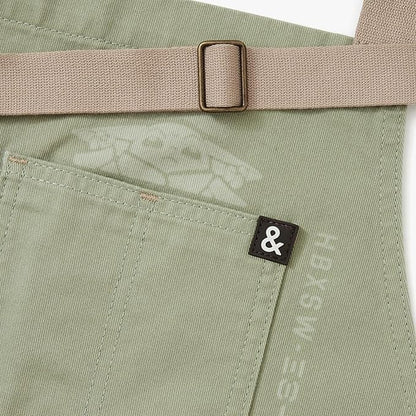 hedley & bennett Essential Apron - Professional Chef Apron with Pockets & Adjustable Bib Strap for Cooking & Grilling