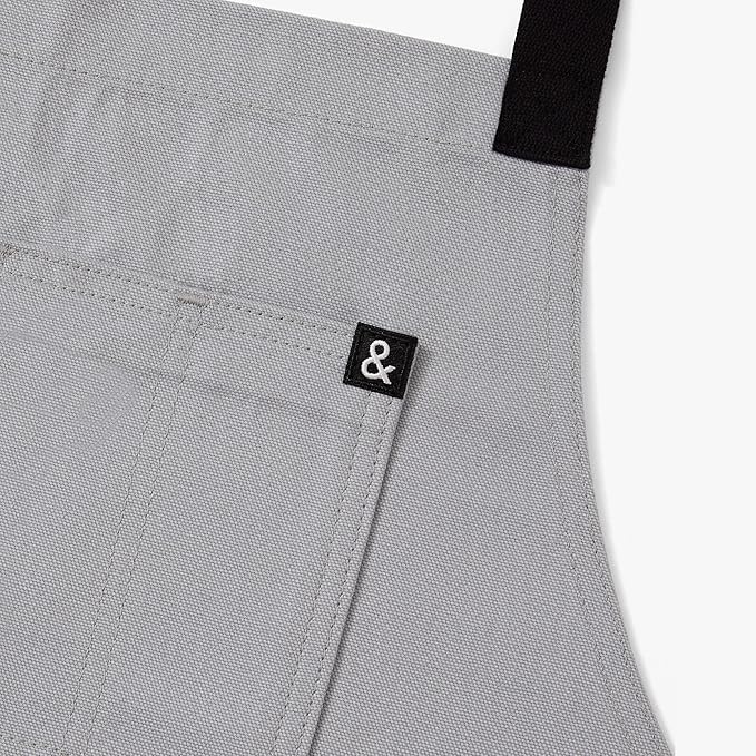 hedley & bennett Crossback Apron Collection - Adjustable Chef Aprons with 3 Pockets for Cooking and Grilling, STAR WARS™ Stormtrooper