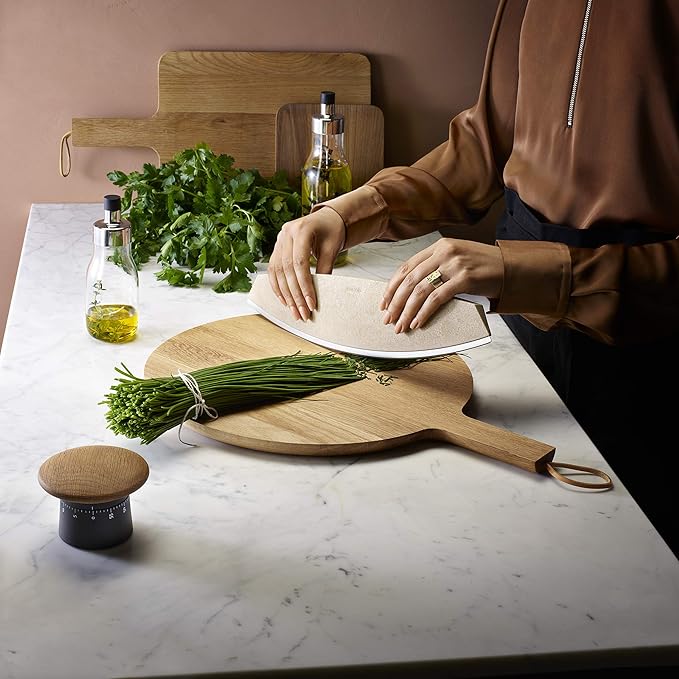 EVA SOLO | Countertop Kitchen Timer | Nordic Kitchen Collection | 60 Minute Alarm | Non-Slip Rubber Base | Danish Design - Functionality & Quality | D3.54 x W3.54 x H2.76 Inch | Black/Natural