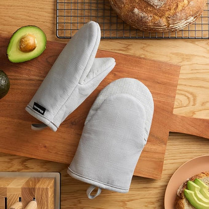 KITCHENAID Gourmet Series Gridlines Mini Oven Mitts 2-Pack Set, Heat Resistant up to 600°F, Soft Silicone Grip, Magnetic Cuff, Matte Grey, 5.5"x9" - Image 2