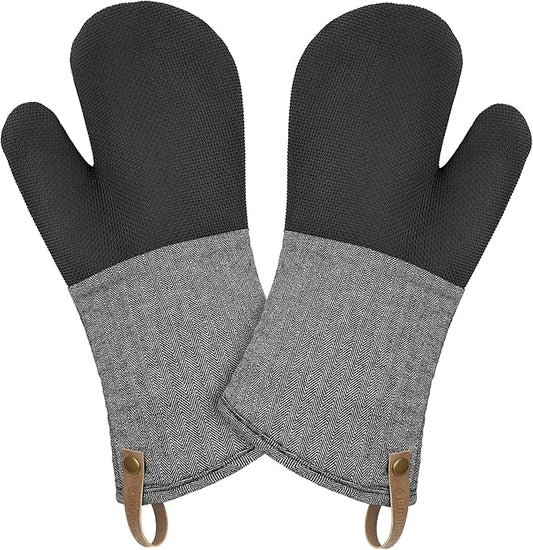 Cuisinart Heritage Kitchen Oven Mitts – Heat-Resistant Kitchen Mitts for Oven with Non-Slip Neoprene Palm, Long Cuff, and Cotton Filling – Durable Oven Gloves for Cooking, Baking, & Grilling by BestBrands