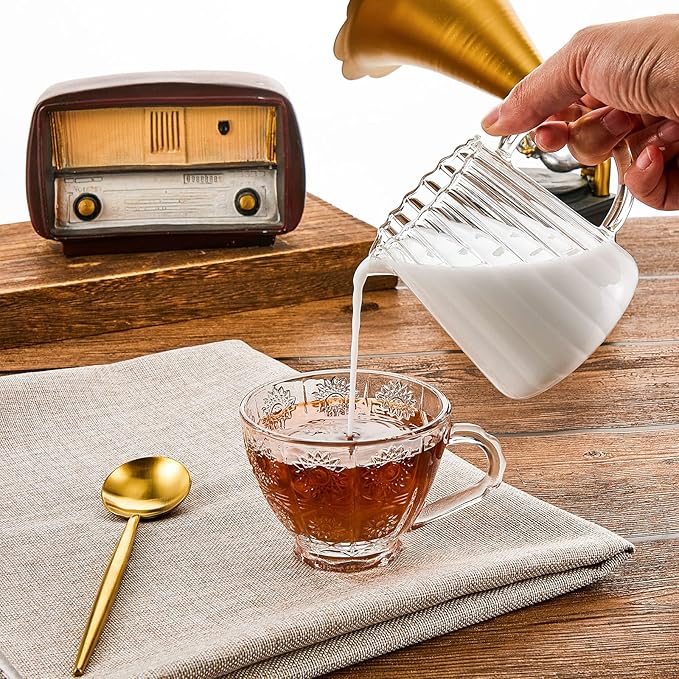 Leinuosen 2 Pcs Glass Pitcher Elegant Shaped Glass Tea Pitcher Coffee Milk Creamer Pitchers Creative Milk Frothing Pitchers Frother Cup Creamer Jug(250 ml,Wave Style)