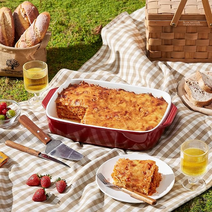 Lareina Large Ceramic Casserole Dish with Lid, 4.0 Quart Covered Rectangular Stoneware Baking Dishes for Oven, Deep 9x13 Inch Lasagna Pans for Baking and Serving, Perfect for Christmas gifts, Red - Image 5