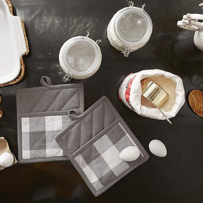 DII Buffalo Check Kitchen Collection, Classic Farmhouse Kitchen Set, Potholder, One Size, Gray & White, 2 Piece