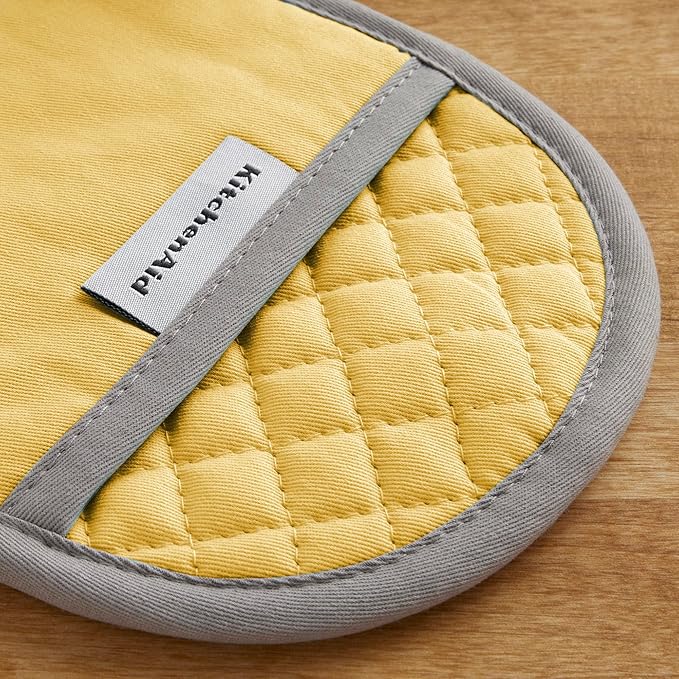 KitchenAid Asteroid Pot Holder 2-Pack Set, Buttercup Yellow, 6.5"x10" - Image 4