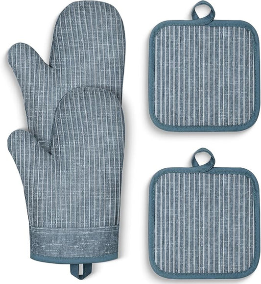 Oven Mitts and Pot Holders, Silicone Oven Gloves, 500 F Heat Resistant Oven Mitts Sets, Non-Slip Silicone Textured Grip, Blue by Unknown