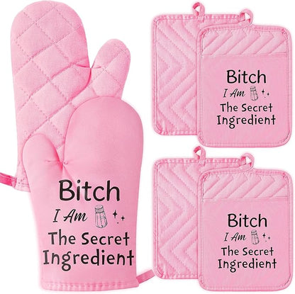 GROBRO7 6Pcs Funny Oven Mitts Pot Holders Baking Gift, I Am The Secret Ingredient Resistant Hot Pad Machine Washable Gloves with Hanging Pocket Potholder for Friend Women Gift for Love Kitchen Cooking by GROBRO7