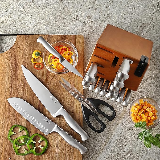 McCook® Kitchen Knife Sets,German Stainless Steel Knives Block Set with Built-in Sharpener - Image 8